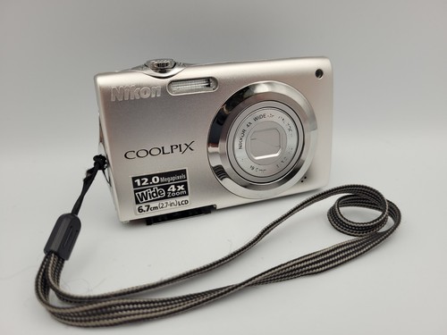Nikon coolpix s3000 - nikon,