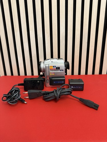 Sony dcr pc110e pal minidv - dcr-pc110e,