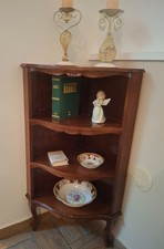 Angoliera in noce metà 900 color noce ottimo stato misure40×40×95