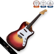 Chitarra elettrica Fender DuoSonic 1963 scala 24" suono luminoso scala corta