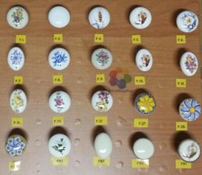 POMELLINI PORCELLANA BIANCHI PER MOBILI CASSETTI ARMADI POMI IN CERAMICA POMELLI
