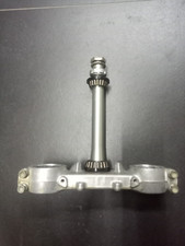 PIASTRA INFERIORE FORCELLA +