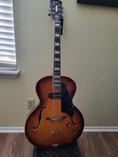 Chitarra jazz corpo cavo stile