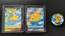 POKEMON PIKACHU VOLO V 006/025  +  VMAX 007/025 GRAN FESTA + SPILLA PIKACHU