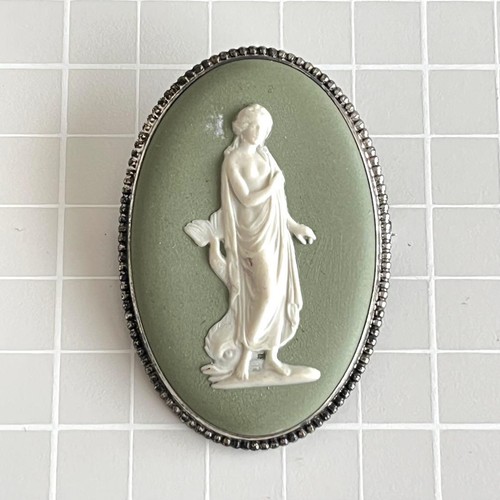 Spilla wedgwood verde - verde, bianca