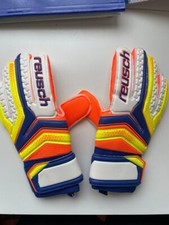 Guanti da portiere Reusch