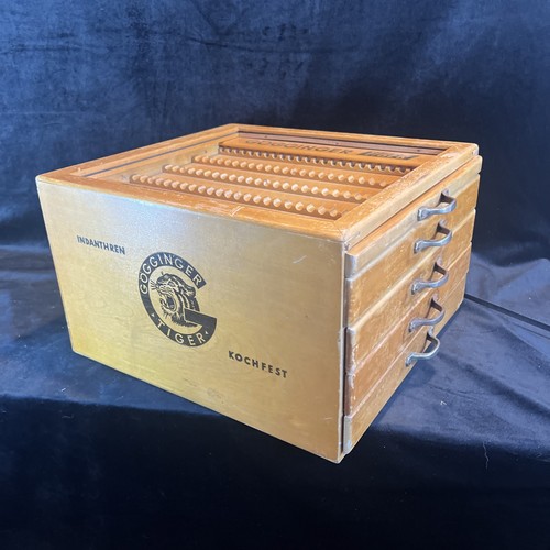 Armadio merceria vintage