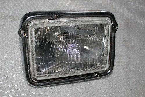 Faro proiettore anteriore luce