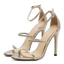 Sandali eleganti tacco