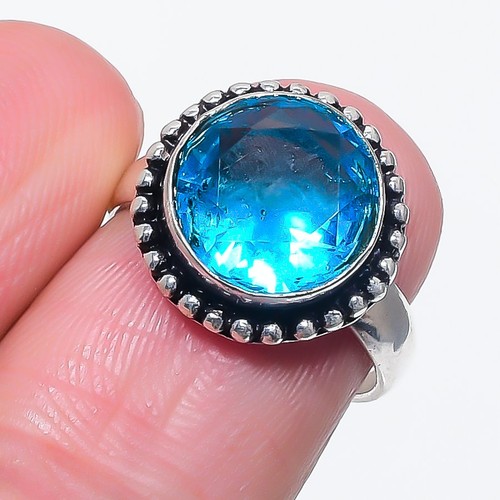 Anello con pietre preziose