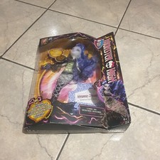 Monster high doll box - doll,
