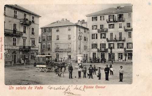 Vado ligure piazza cavour - vado,