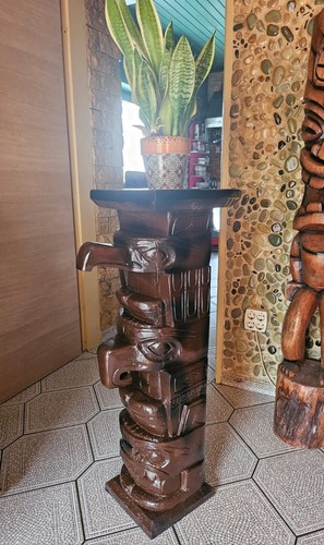 Totem pole wood little big - pole,