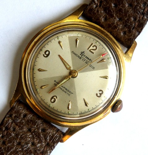 Orologio meccanico vintage - orologio,