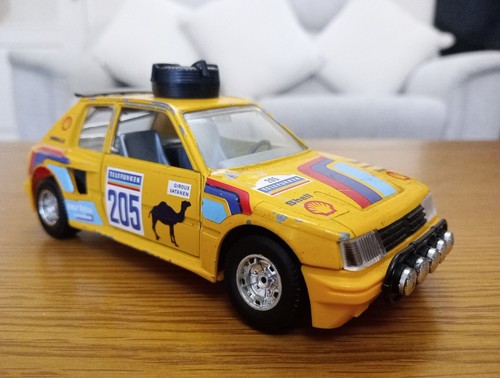 Bburago peugeot 205 turbo - peugeot,