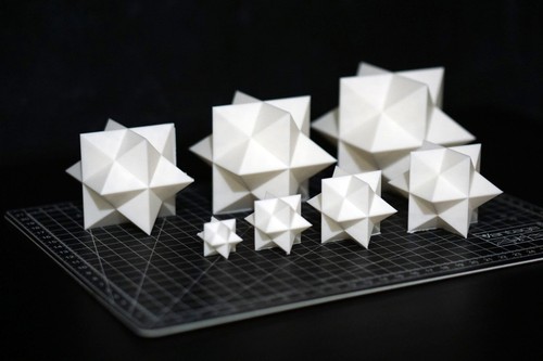 Massiccio escher prima - di,