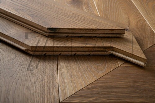 Parquet forma v - di,