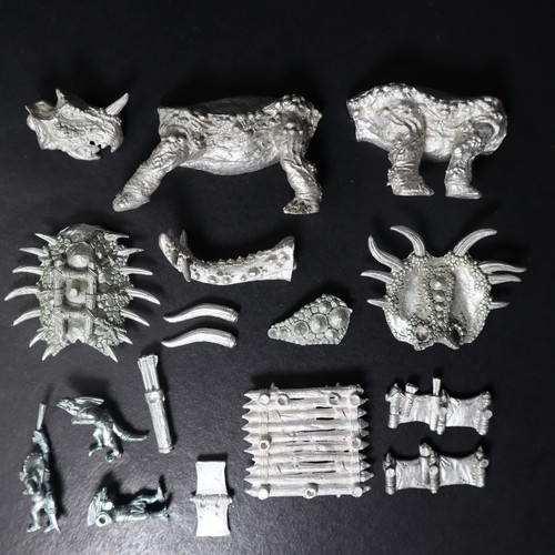 Lizardmen stegadon metallo - lizardmen,, stegadon,