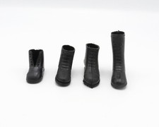 4 stivali figure giocattolo