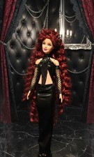 Barbie bambola in pelle e