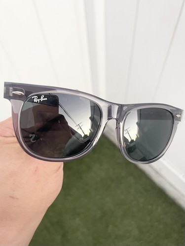 Nuovo ray ban large classic - nuovo,