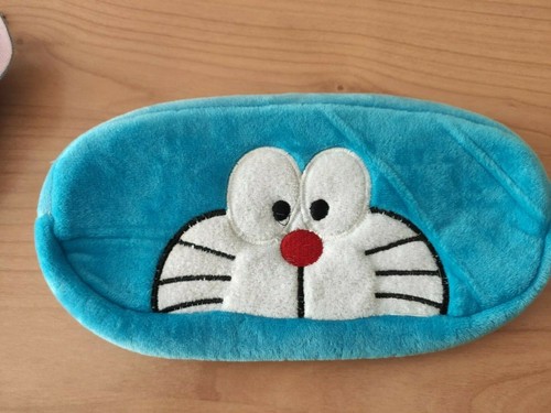 Astuccio peluche doraemon - astuccio,