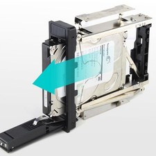 Contenitore per rack mobile