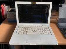 Apple MacBook