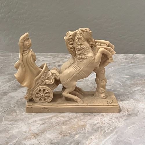 Statua scultura carro cavallo