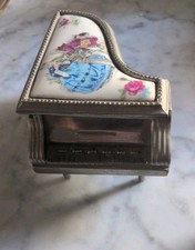 Vecchio carillon pianoforte a coda Reuge Switzerland 