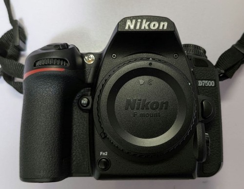Nikon d7500 con 4659 - d7500,