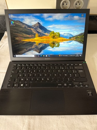 Sony vaio svp132a1cm - 13", i5