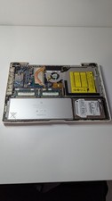 MacBook 2007 smontato per