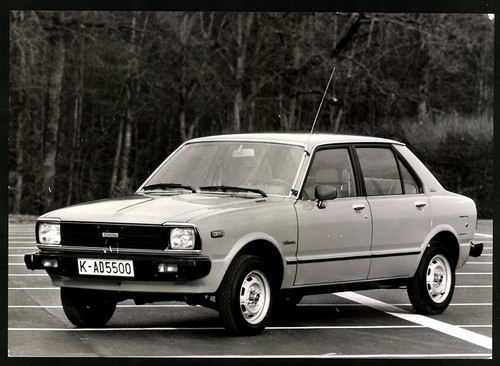 Fotografia auto toyota tercel - auto,