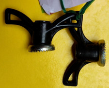 MODELLO SPORTIVO COPPIA MOZZI ANTERIORI VINTAGE DADI FARFALLA DADI BICI VINTAGE