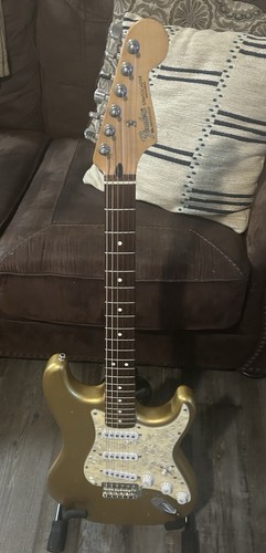 Fender mim stratocaster - stratocaster, 6