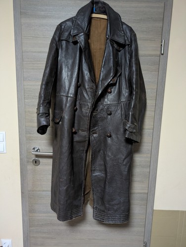 Vecchio cappotto pelle - vecchio,