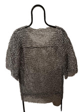 Cotta di maglia rivettata