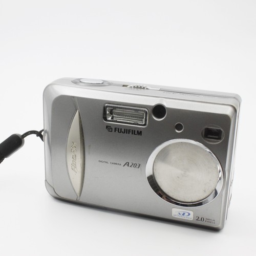 Fotocamera digitale compatta