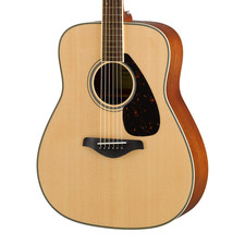 Yamaha FG820 Dreadnought