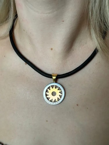 Ciondolo bulgari sole oro - bulgari,