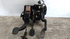 PEDALE FRIZIONE  PEDALIERA EXTRASERIA 71748376 FIAT BRAVO (3L) (01/07>03/10<) RI