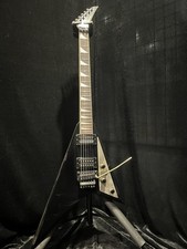 FERNANDES JS-100 Edizione