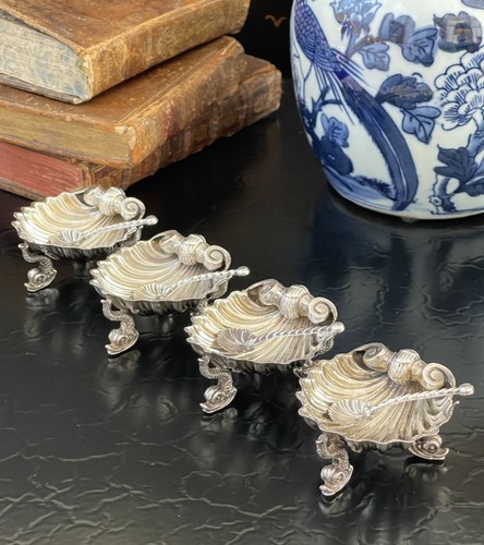 Set quattro cucchiaini sale