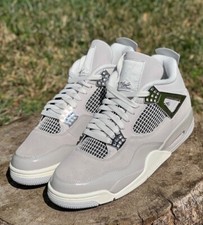 jordan 4 frozen moments 44,5