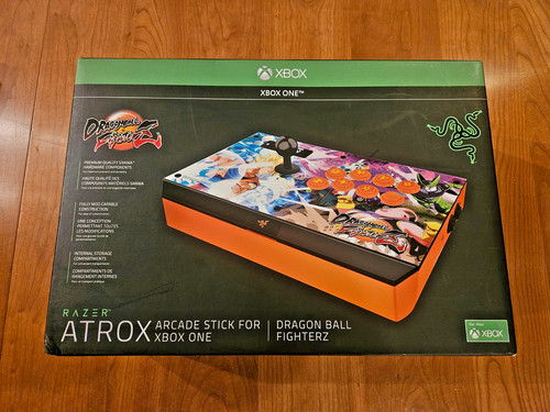 Nuovo sigillato razer atrox - nuovo,