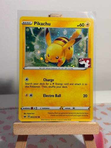 Carta pokémon pikachu 065 - pokémon,