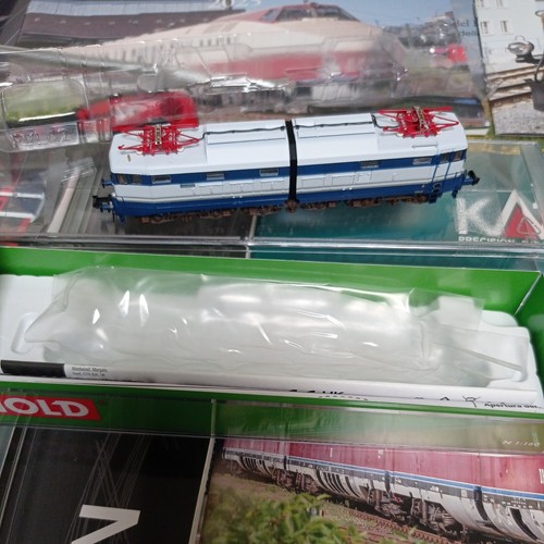 Arnold hn2623 locomotiva - arnold,