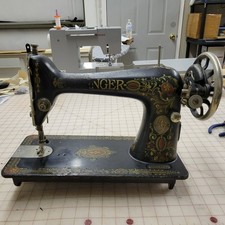 Vintage Singer 66 Red Eye