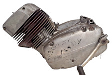 [01] MOTORE JAWA  350  SIGLA 634 - 24770 CON STATORE, FUNZIONANTE!